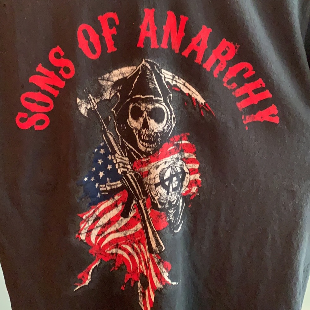 Men’s T-shirt